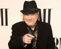 ChrisYoung BMI Photo