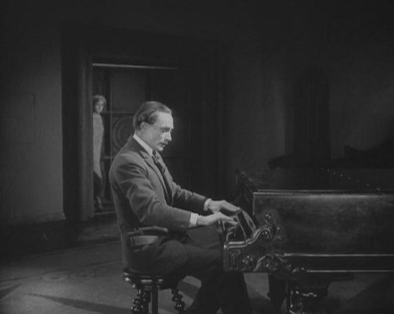 the-hands-of-orlac-aka-orlacs-hande-1924-2